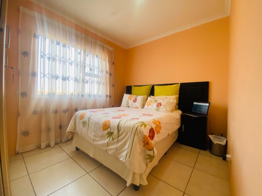 3 Bedroom Property for Sale in Bram Fischerville Gauteng