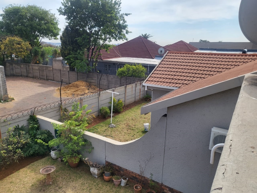 2 Bedroom Property for Sale in The Hill Gauteng