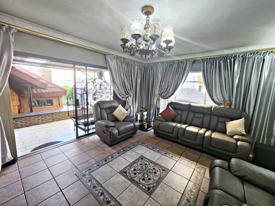 4 Bedroom Property for Sale in Freeway Park Gauteng