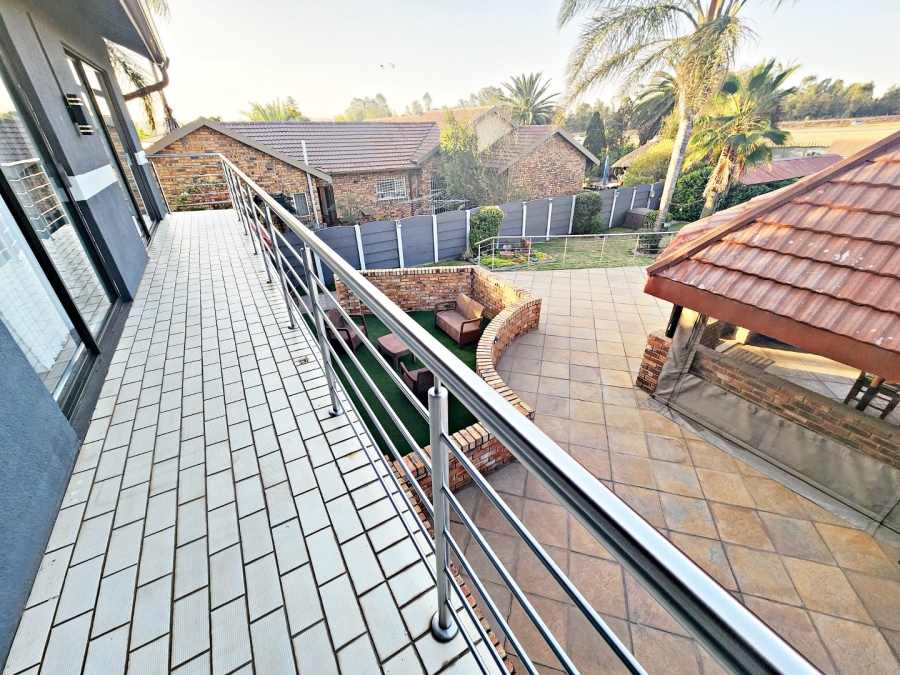 4 Bedroom Property for Sale in Freeway Park Gauteng