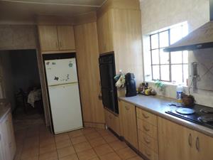 3 Bedroom Property for Sale in Klippoortje Gauteng