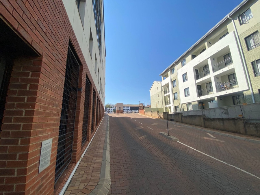 To Let commercial Property for Rent in Edenburg Gauteng