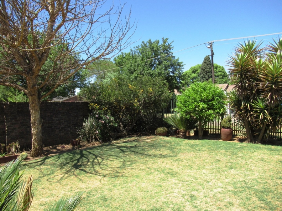 3 Bedroom Property for Sale in Bester Gauteng