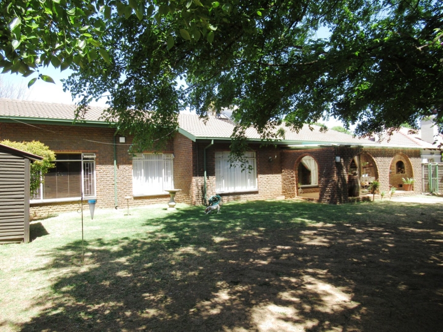 3 Bedroom Property for Sale in Bester Gauteng