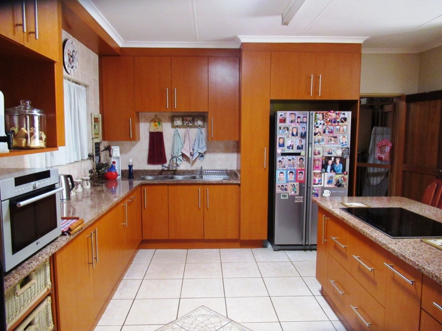 3 Bedroom Property for Sale in Bester Gauteng