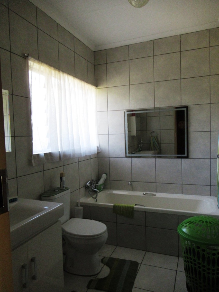 3 Bedroom Property for Sale in Bester Gauteng