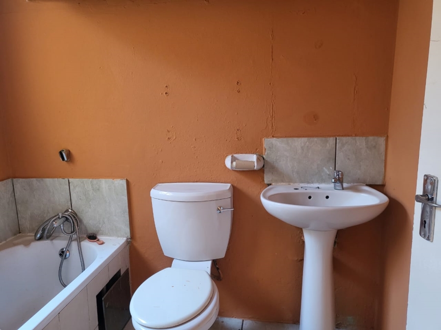 3 Bedroom Property for Sale in Ormonde Gauteng