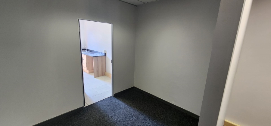 To Let commercial Property for Rent in Die Hoewes Gauteng