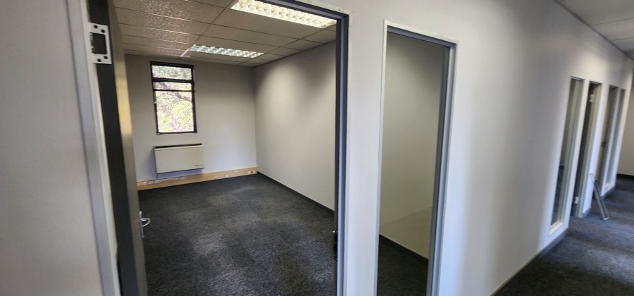 To Let commercial Property for Rent in Die Hoewes Gauteng