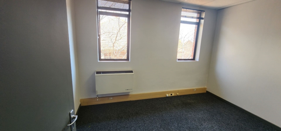 To Let commercial Property for Rent in Die Hoewes Gauteng