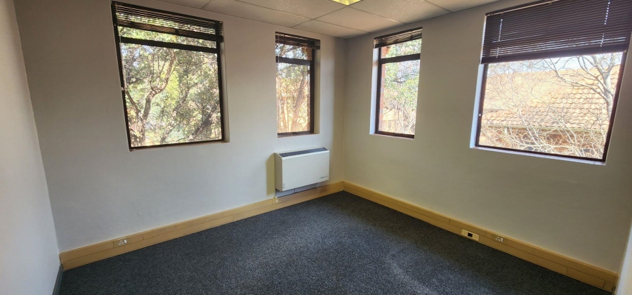 To Let commercial Property for Rent in Die Hoewes Gauteng