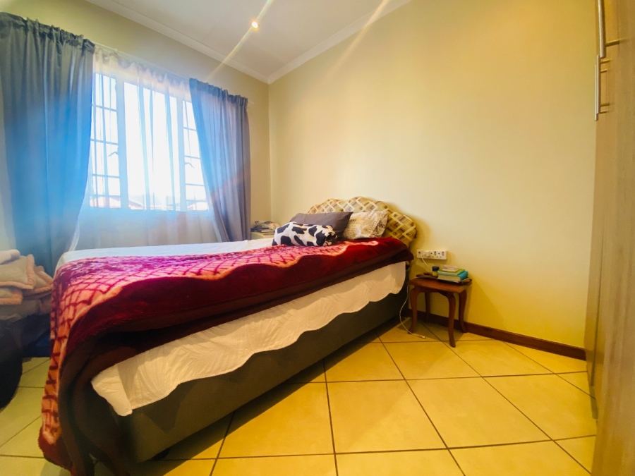 2 Bedroom Property for Sale in Monavoni Gauteng