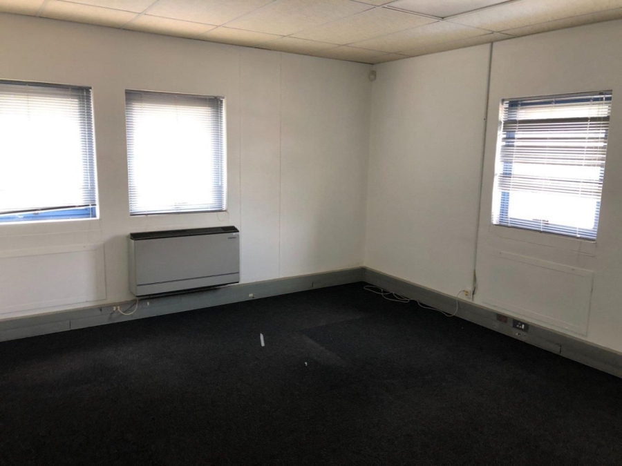 To Let commercial Property for Rent in Randjespark Gauteng