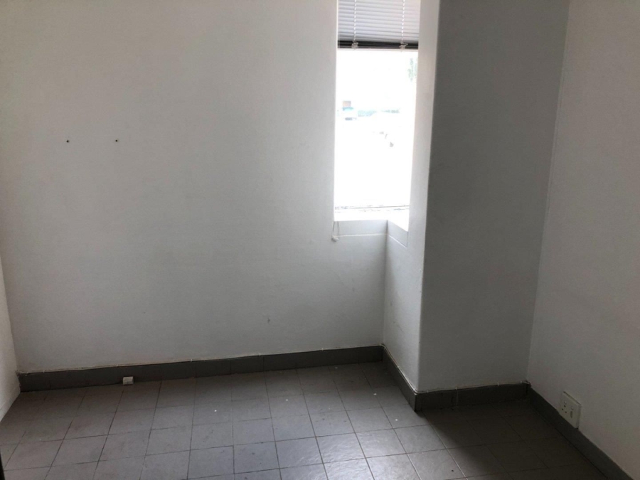 To Let commercial Property for Rent in Randjespark Gauteng