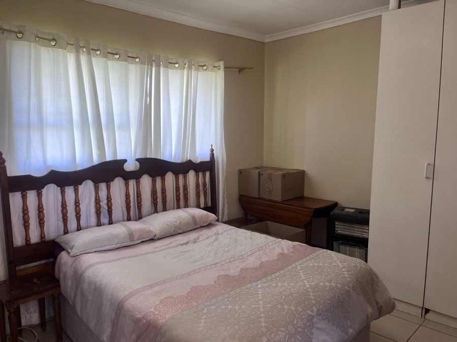 4 Bedroom Property for Sale in Glen Marais Gauteng