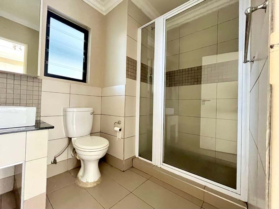 To Let 1 Bedroom Property for Rent in Fourways Gauteng