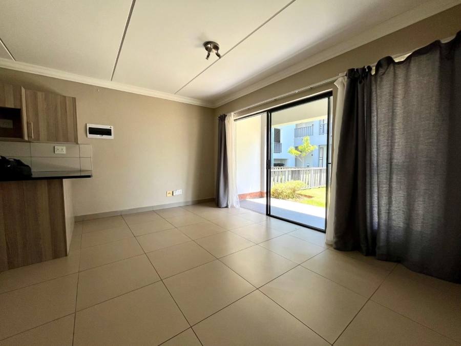 To Let 1 Bedroom Property for Rent in Fourways Gauteng