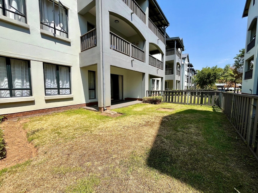 To Let 1 Bedroom Property for Rent in Fourways Gauteng