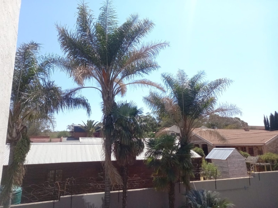 4 Bedroom Property for Sale in Lenasia South Gauteng