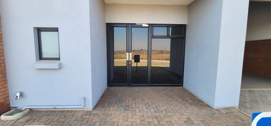 To Let commercial Property for Rent in Olifantsfontein Gauteng