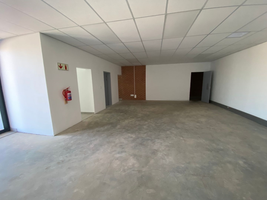 To Let commercial Property for Rent in Olifantsfontein Gauteng