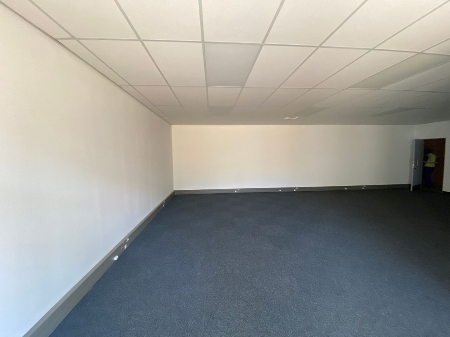 To Let commercial Property for Rent in Olifantsfontein Gauteng