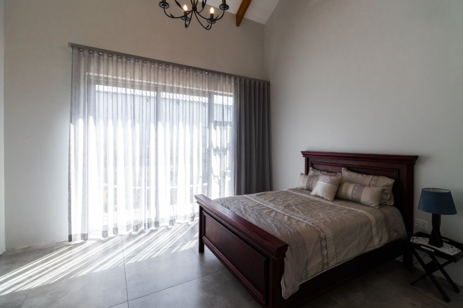 5 Bedroom Property for Sale in Serengeti Lifestyle Estate Gauteng