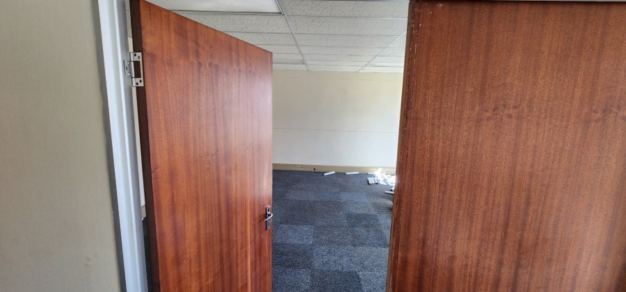 To Let commercial Property for Rent in Halfway House Gauteng