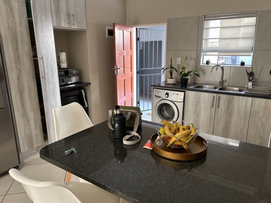 To Let 2 Bedroom Property for Rent in Rynfield Gauteng