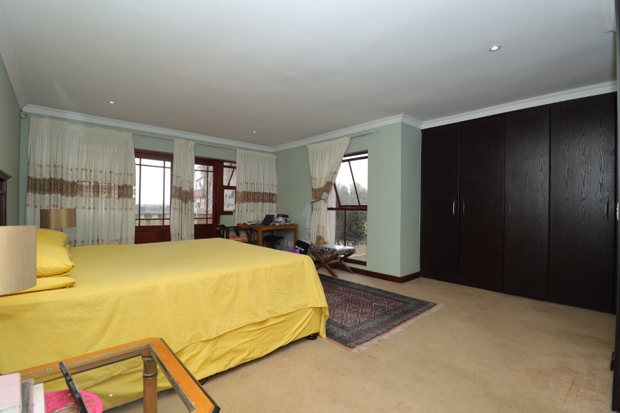 4 Bedroom Property for Sale in Ruimsig Gauteng