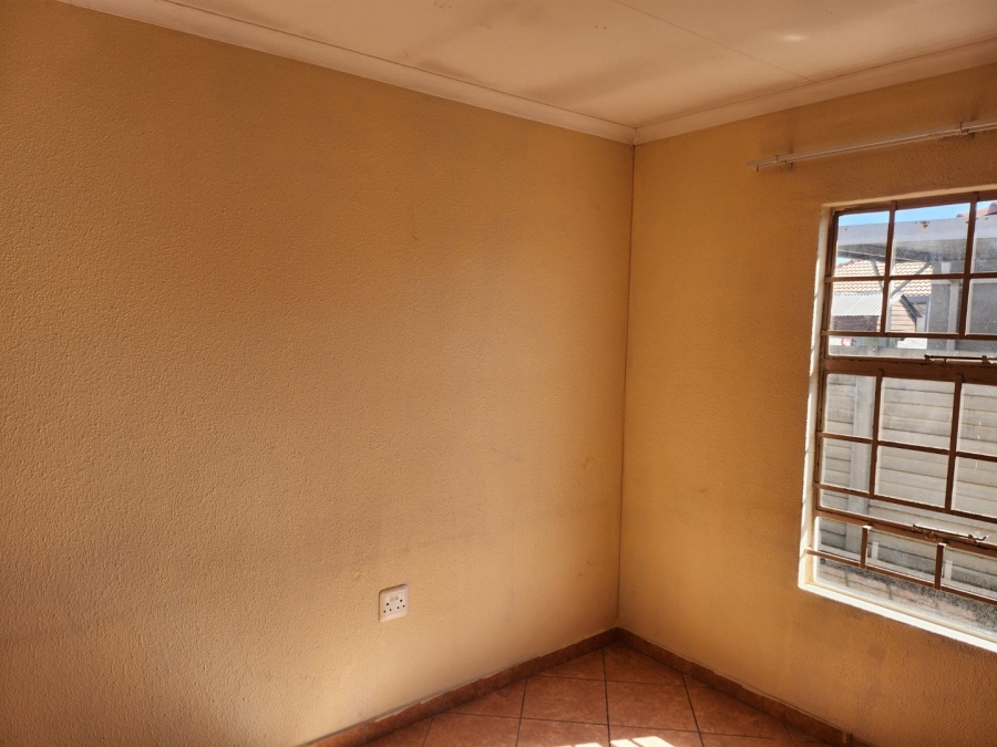 To Let 3 Bedroom Property for Rent in Andeon Gauteng