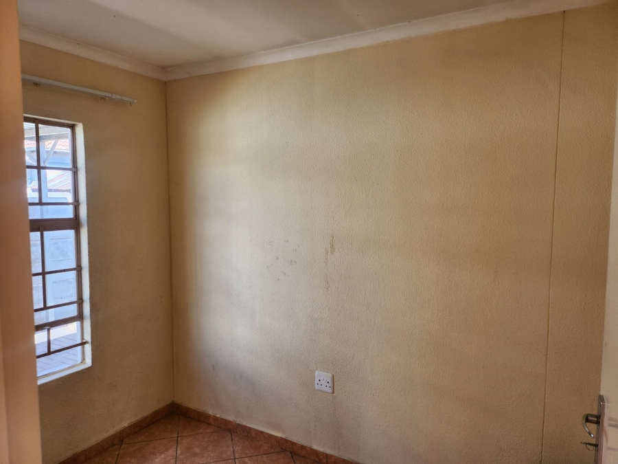 To Let 3 Bedroom Property for Rent in Andeon Gauteng