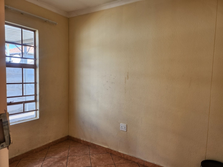 To Let 3 Bedroom Property for Rent in Andeon Gauteng