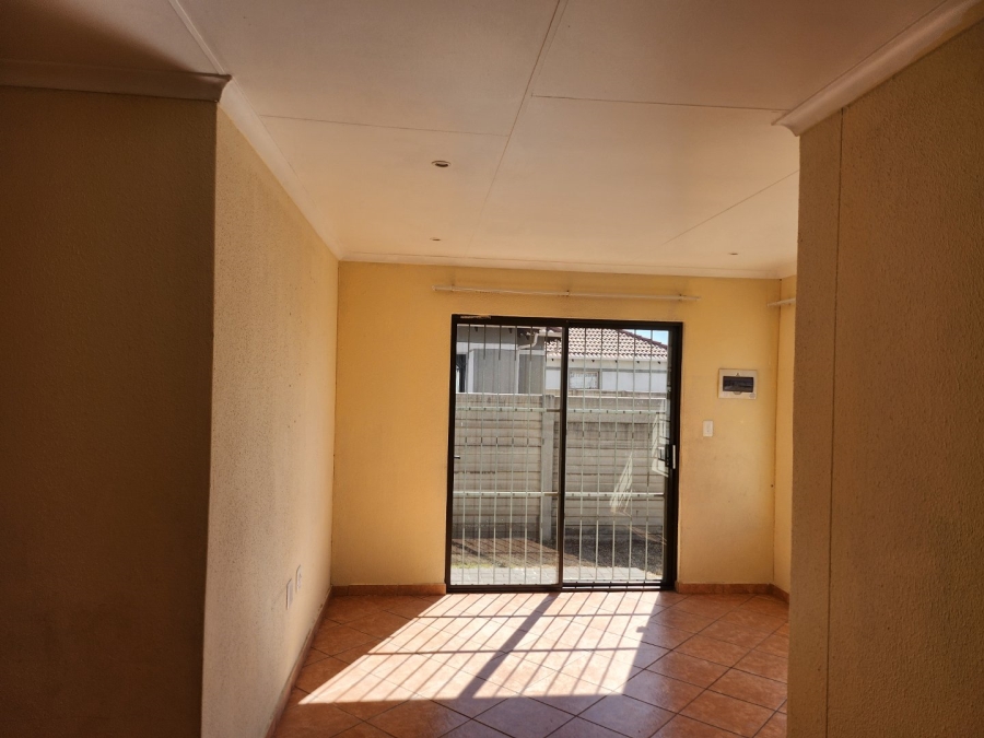 To Let 3 Bedroom Property for Rent in Andeon Gauteng