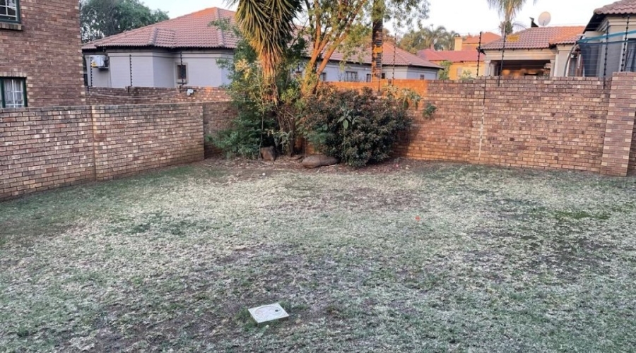 To Let 2 Bedroom Property for Rent in Moreleta Park Gauteng