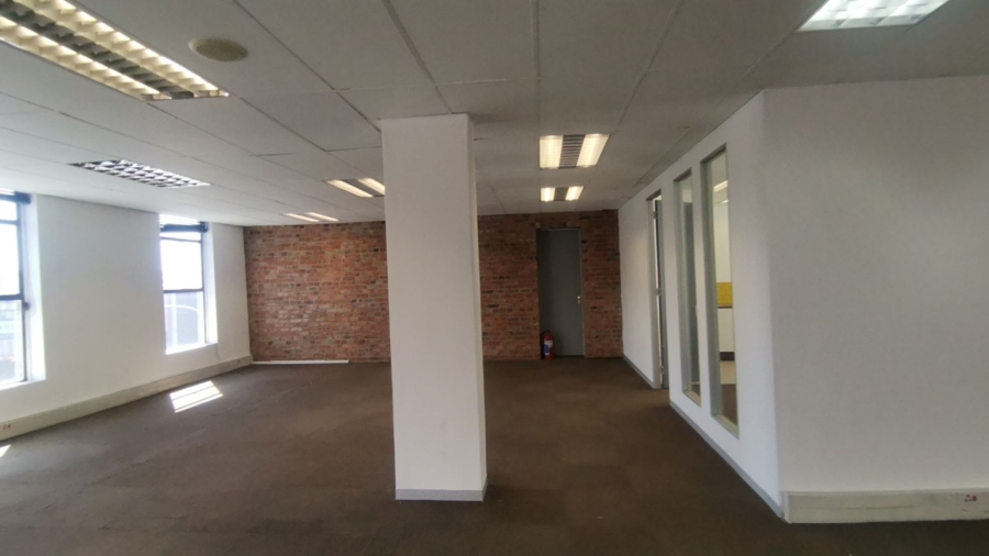 To Let commercial Property for Rent in Craighall Gauteng