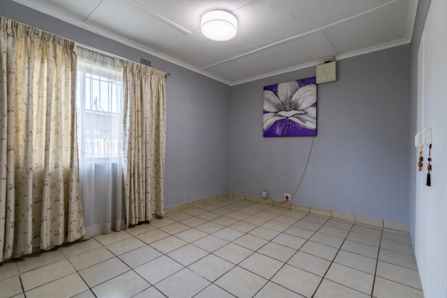 To Let 3 Bedroom Property for Rent in Impala Park Gauteng