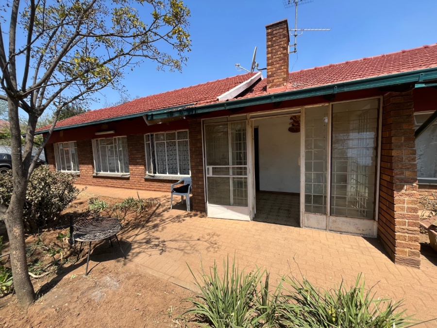 5 Bedroom Property for Sale in Hazelpark Gauteng