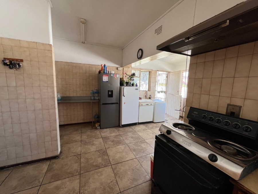 5 Bedroom Property for Sale in Hazelpark Gauteng