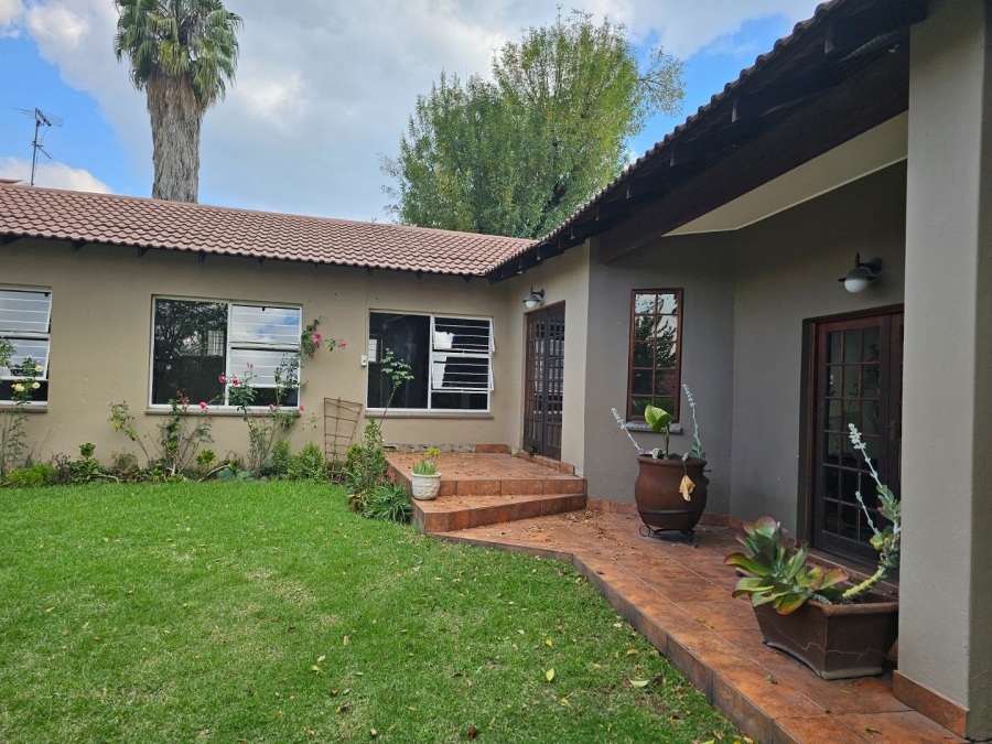 To Let 5 Bedroom Property for Rent in Jukskei Park Gauteng