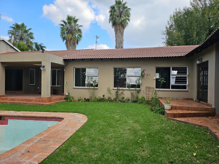 To Let 5 Bedroom Property for Rent in Jukskei Park Gauteng