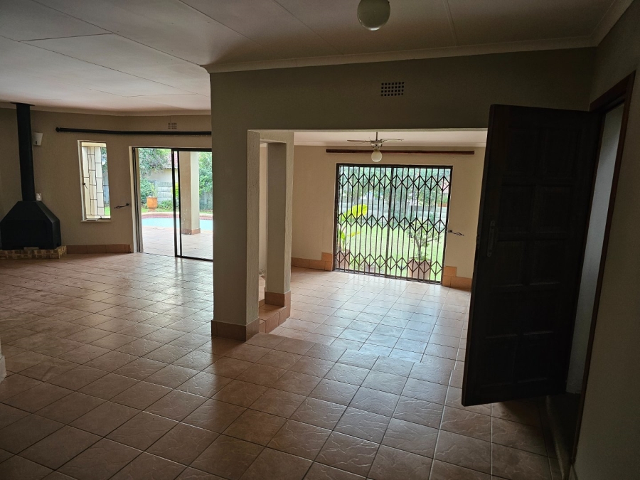 To Let 5 Bedroom Property for Rent in Jukskei Park Gauteng