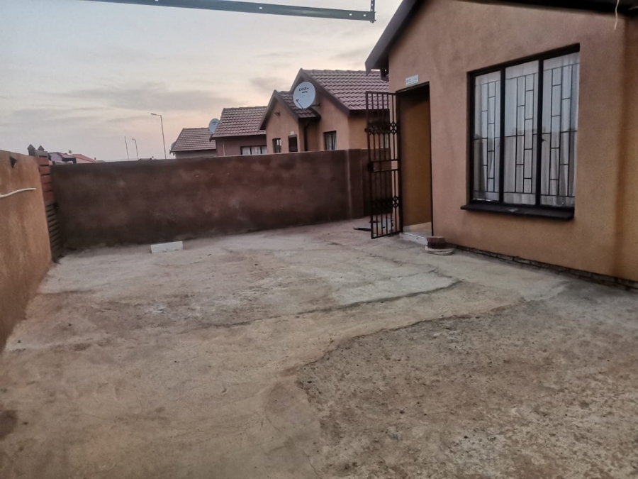 3 Bedroom Property for Sale in Soshanguve VV Gauteng