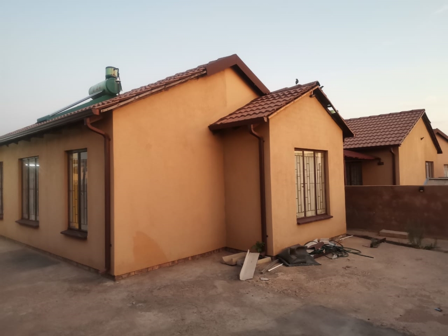 3 Bedroom Property for Sale in Soshanguve VV Gauteng