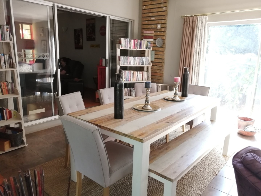 3 Bedroom Property for Sale in Strubenvale Gauteng