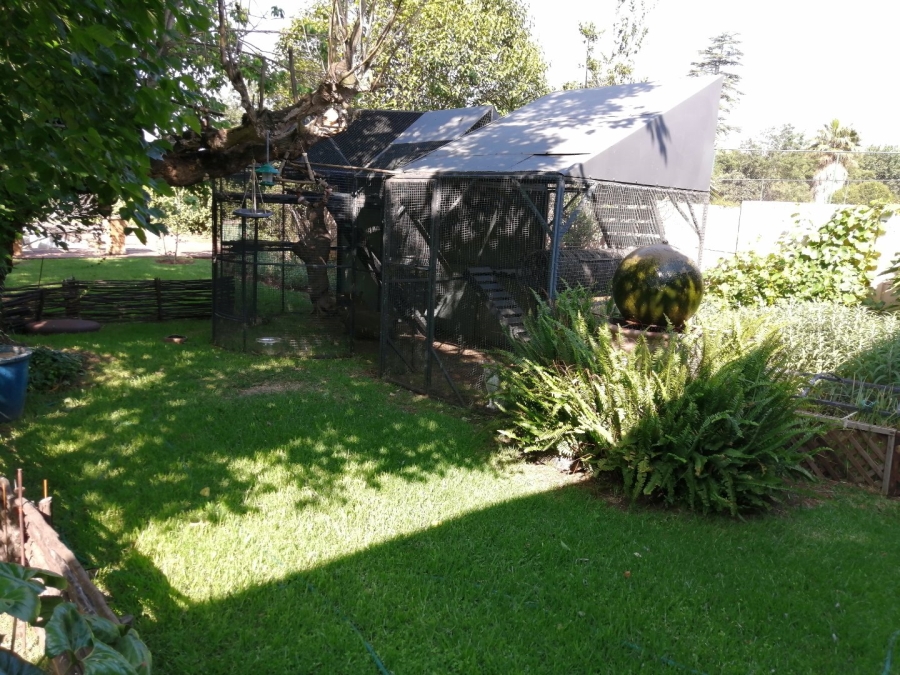 3 Bedroom Property for Sale in Strubenvale Gauteng