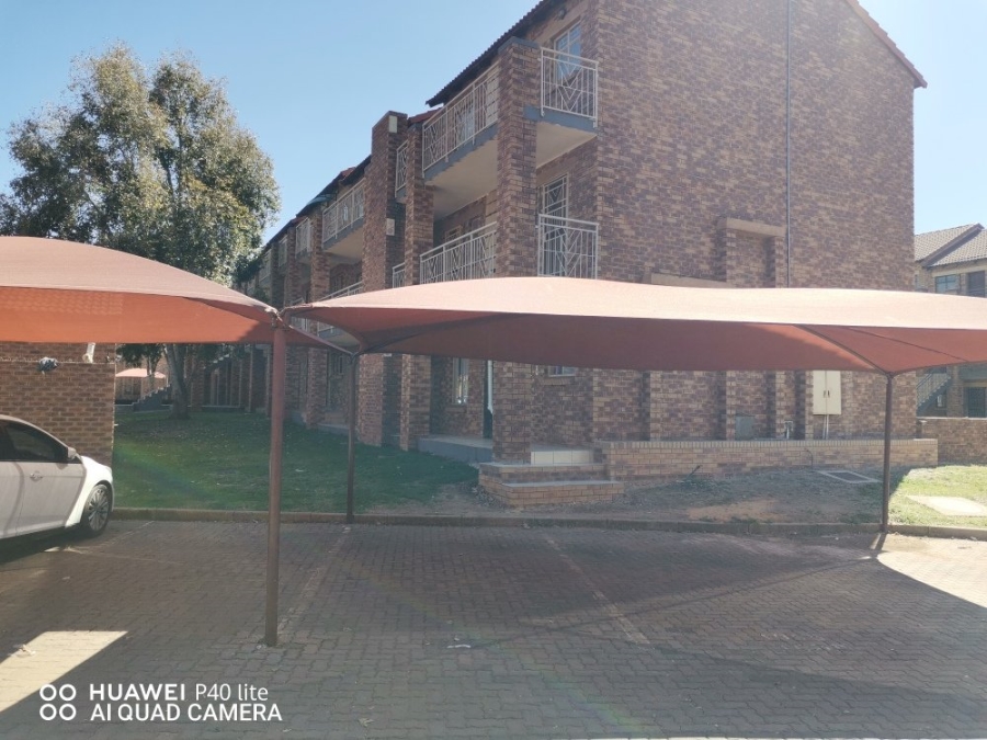 To Let 1 Bedroom Property for Rent in Wonderpark Estate Gauteng