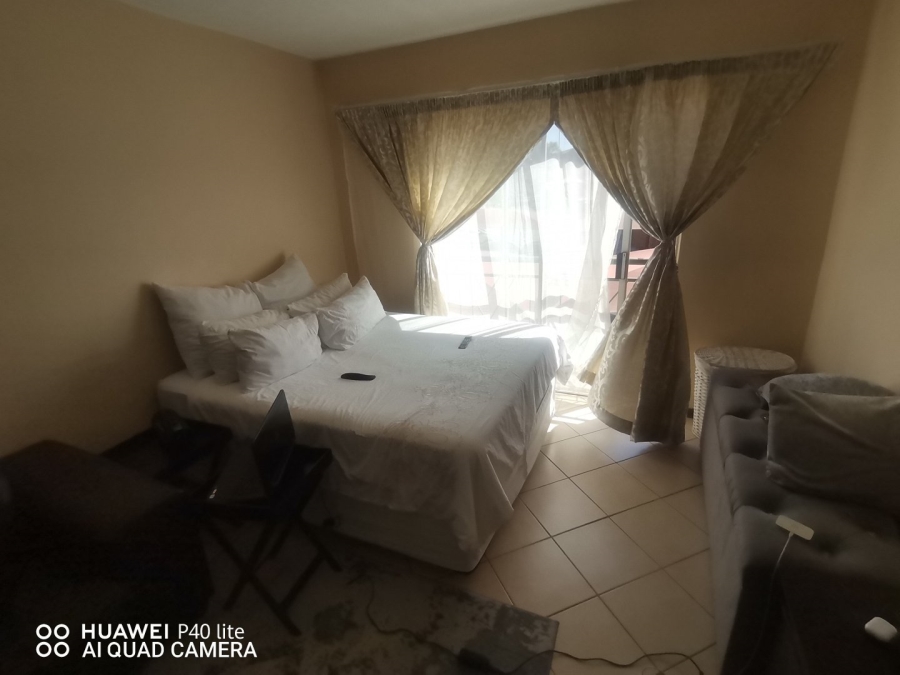 To Let 1 Bedroom Property for Rent in Wonderpark Estate Gauteng