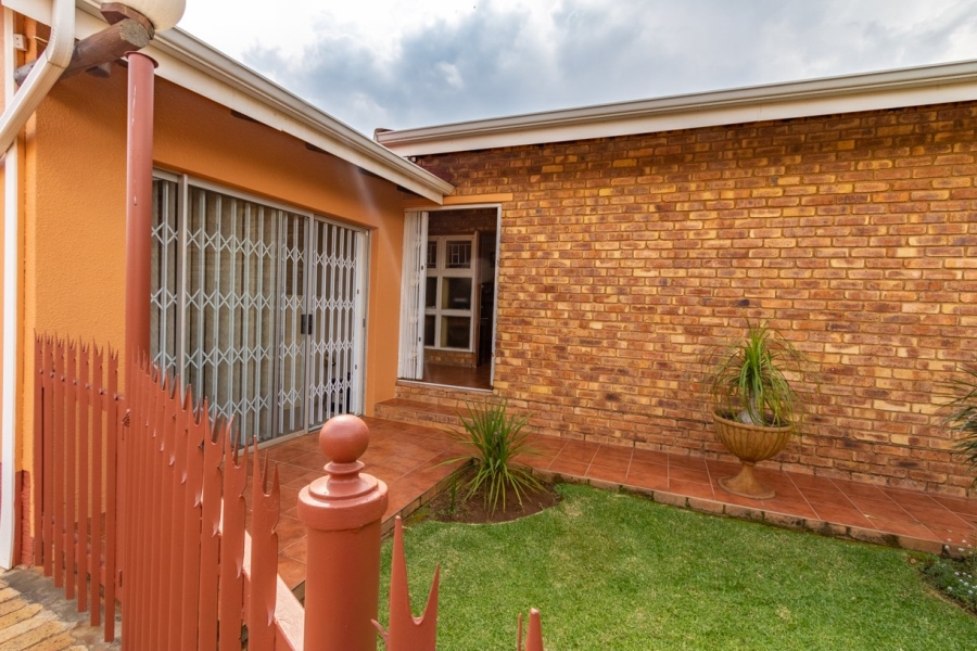 3 Bedroom Property for Sale in Impala Park Gauteng