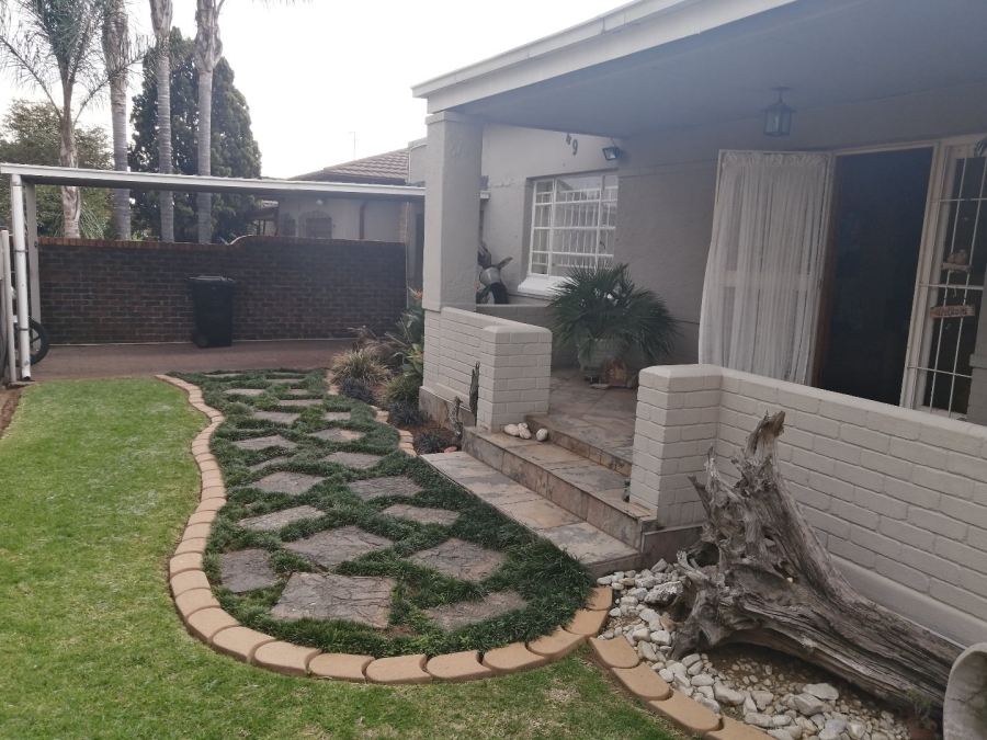 3 Bedroom Property for Sale in Geduld Ext 2 Gauteng